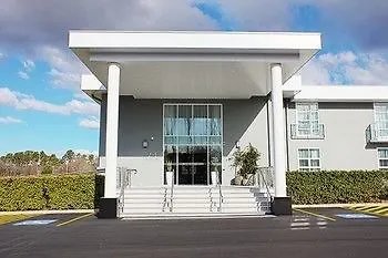 Abode Narrabundah Hotel Canberra