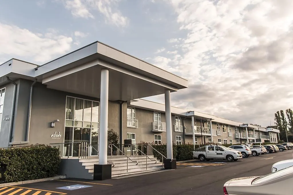 Abode Narrabundah Hotel Canberra