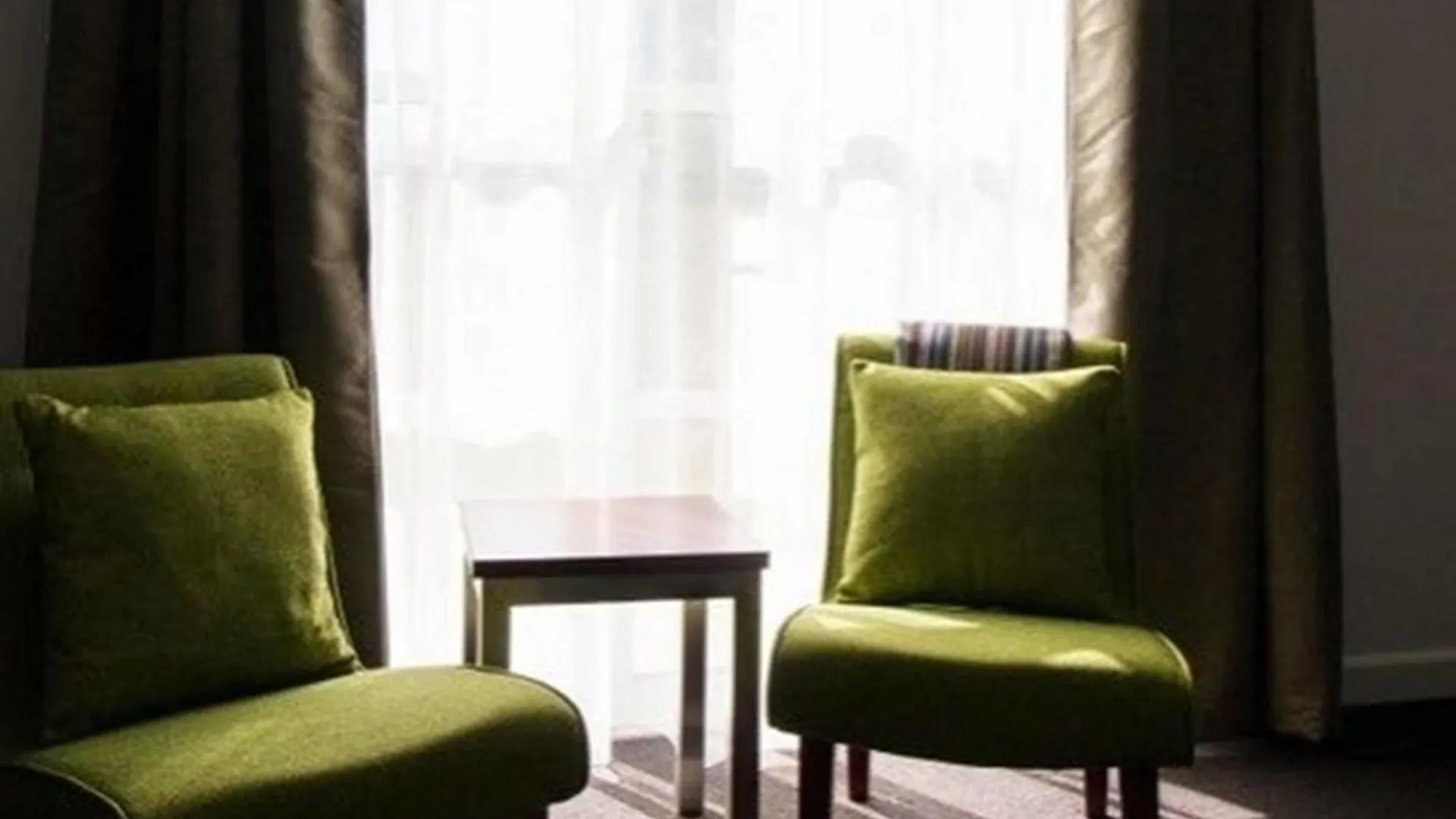 Abode Narrabundah Hotel Canberra Australia